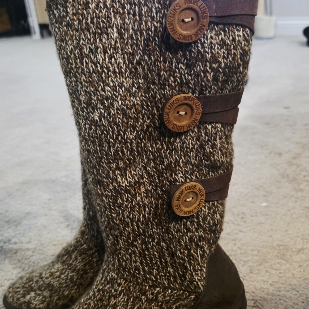 Muk Luks Brown Knit Boots